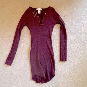 Stretchy long sleeved dress